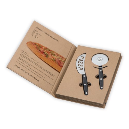 Schwarzes 2-teiliges Pizza-Set mit Pizzamesser und Pizzaroller.