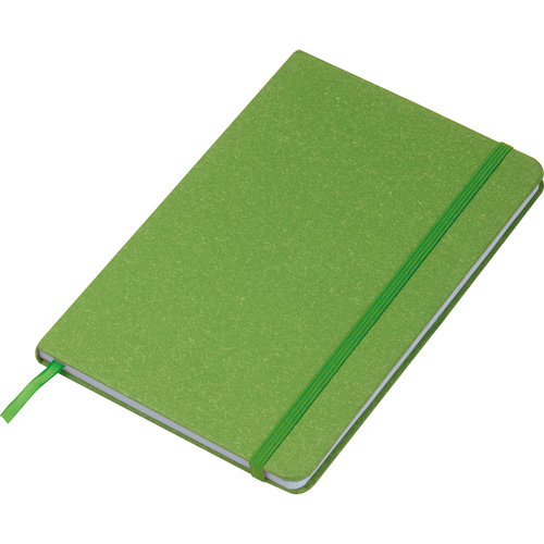 Grnes Notizbuch mit Gummibandverschluss und Lesezeichen.